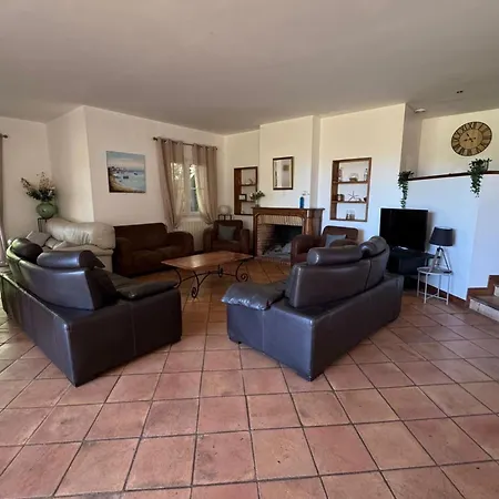 La Bucolique-villa In The Heart Of Greenery! *